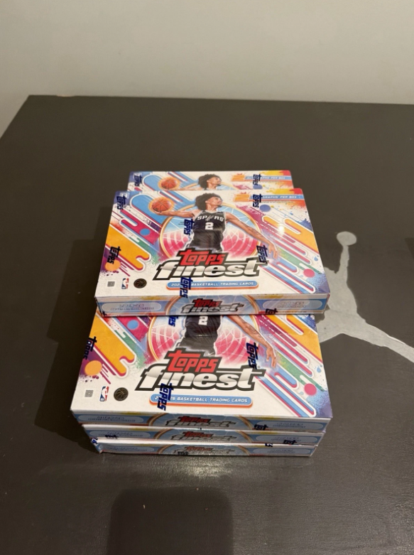 2025-26 Topps Finest Basketball Hobby Box